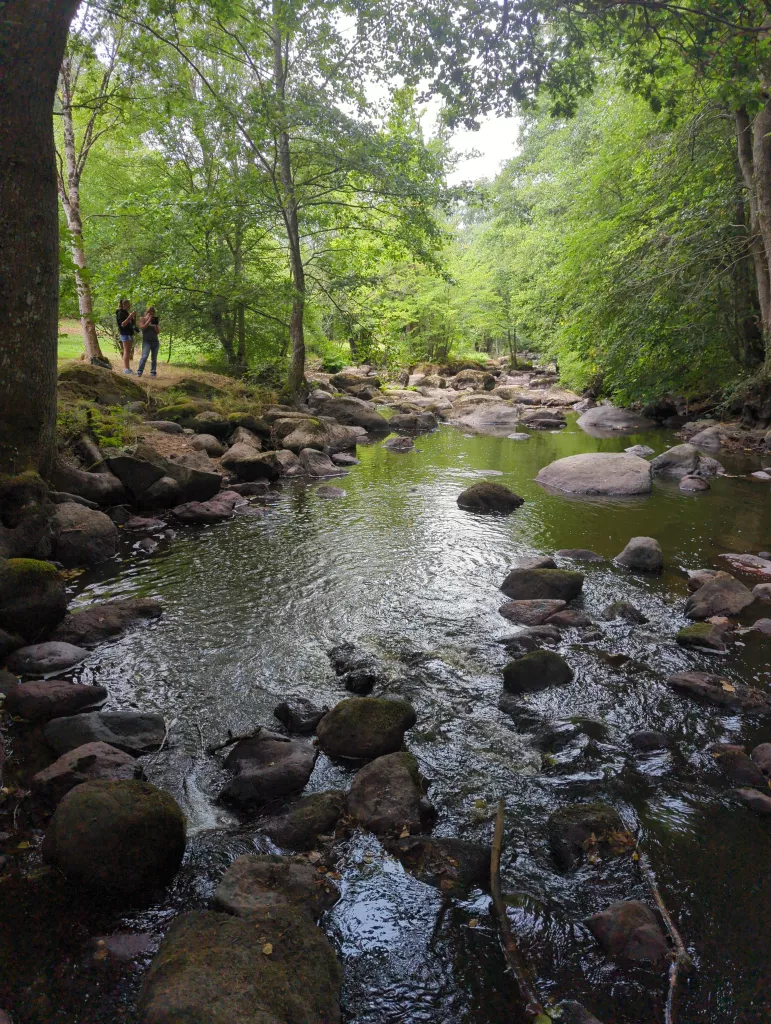 Randonnée pédestre de 8 km au chant des cailloux