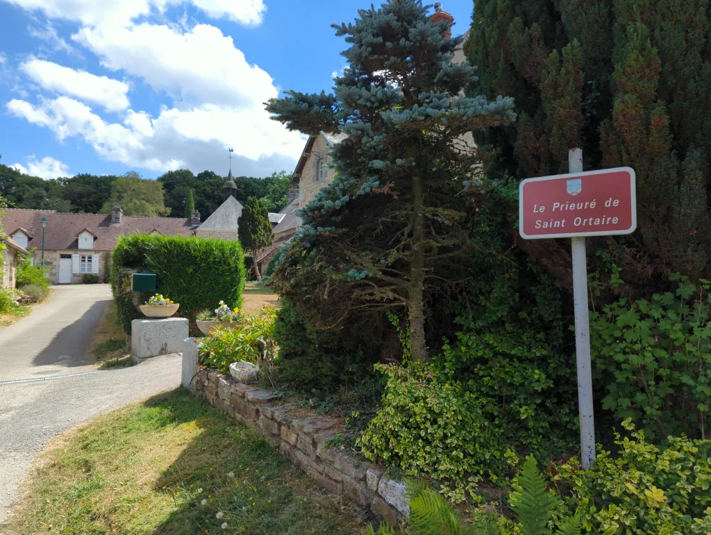 Le prieuré Saint-Ortaire