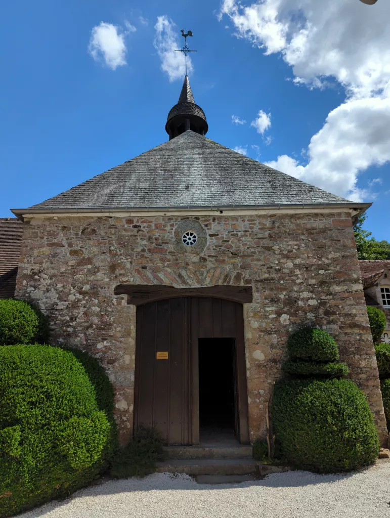 Le prieuré Saint-Ortaire